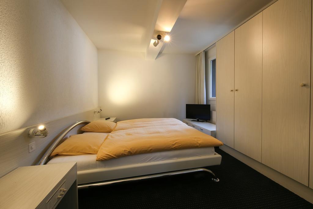 Hotel Gruesch Ngoại thất bức ảnh