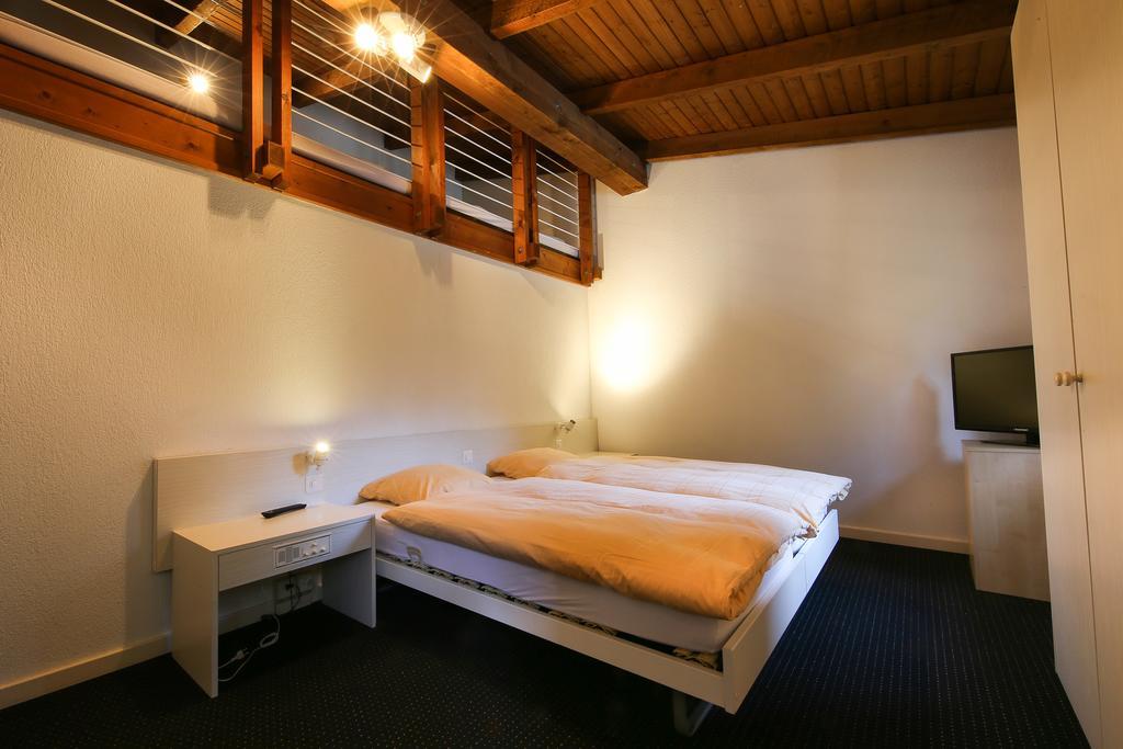 Hotel Gruesch Ngoại thất bức ảnh
